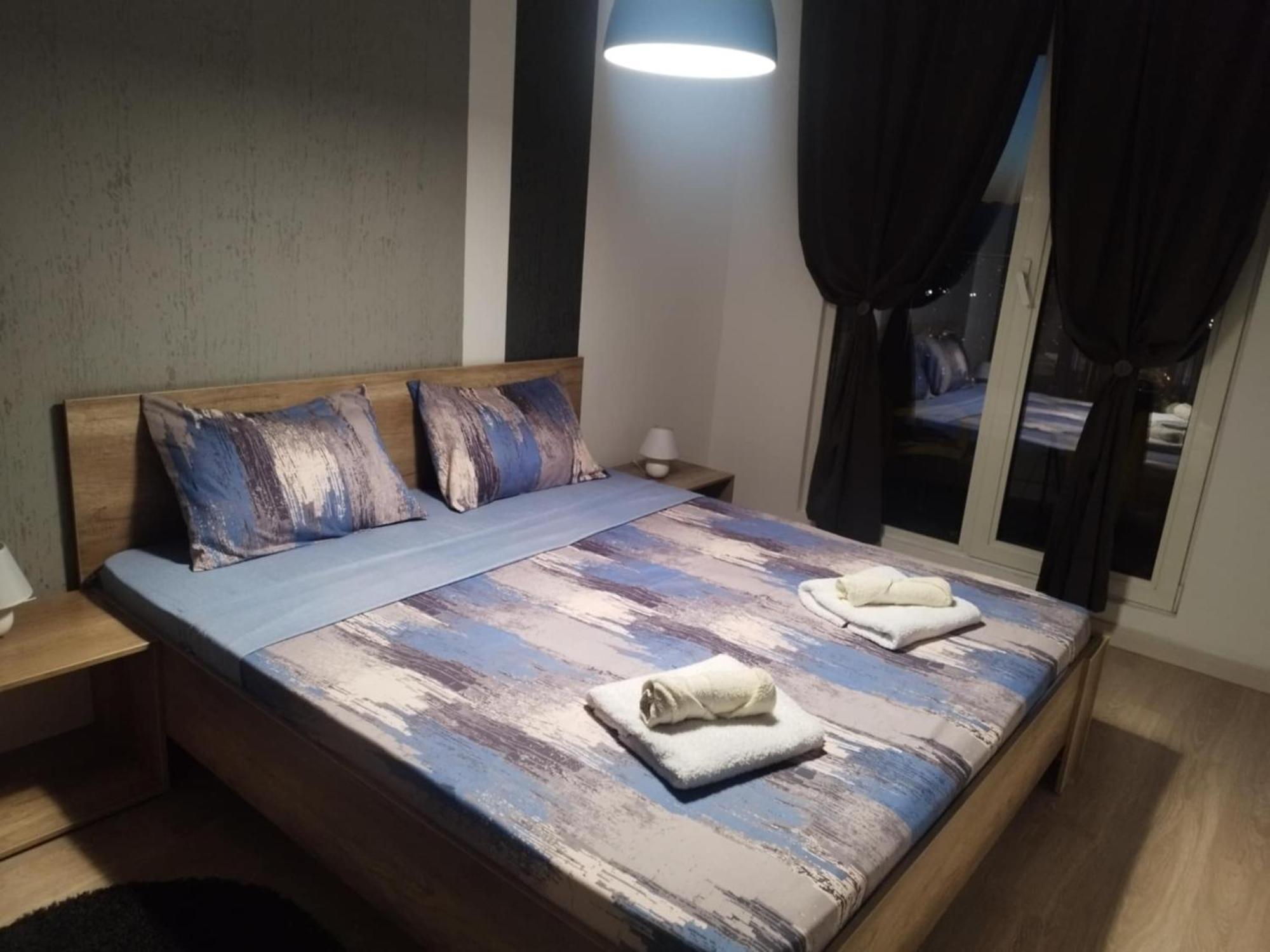 Skopje Sky City 19Th Floor Twin & 12Th Floor & 25Th & 33 Floor Apartments & With Pool & Spa & Gym & Parking Included In Price エクステリア 写真
